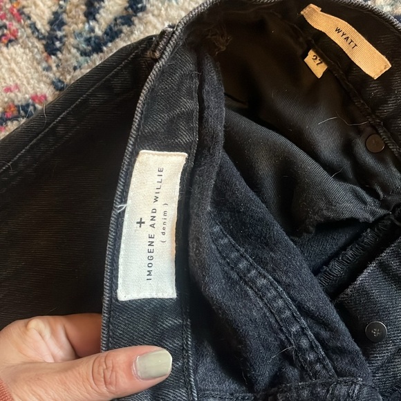 Imogene and Willie wyatt black stone - Picture 3 of 3